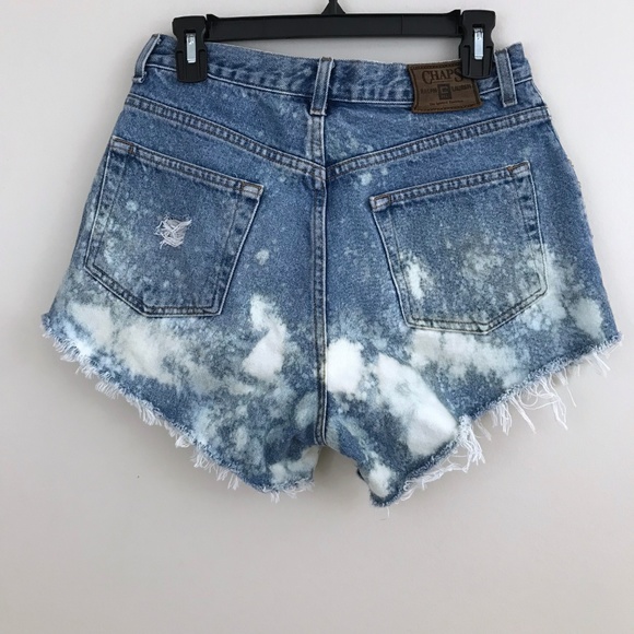 Vintage Chaps by Ralph Lauren Bleached Out Shorts - Picture 5 of 7